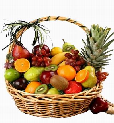 Fruit Basket of 1 Pineapple, 2 Oranges, 2 red Pears, 2 green Pears, 2 Bananas, 2 Globe Grape bunches, 2 Kiwis, 2 red Apples and 2 Lemons.