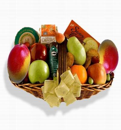 Fruit basket with 2 Mangos, 2 red Apple, 1 green Apple, 1 Orange, 1 Guava, 1 Garlic Beef Sausage, Crackers, Wheat Crackers and Cheese.