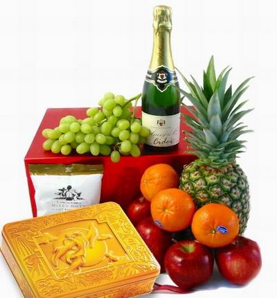 A box of Premium Mooncakes and a Box of a a small bottle of Sparkling Cider, 1 Pineapple, 4 Oranges, 4 red Apples, Finger Grapes and Mixed Nuts. (A basket will be substituted if boxes are not available)