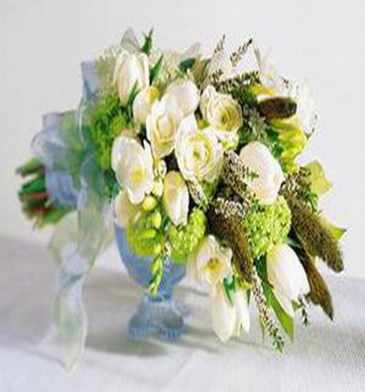 6 white Tulips and 6 white Roses