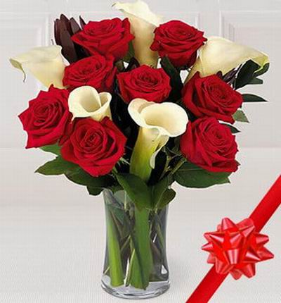 8 Red roses and 5 Calla lilies