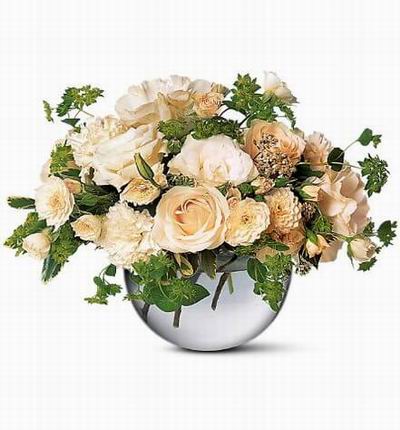 5 cream Roses, 10 Carnations and fillers in vase.