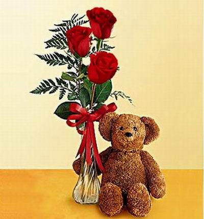 3 roses in vase with small 20cm teddy bear. Teddy bears may vary based on availability.