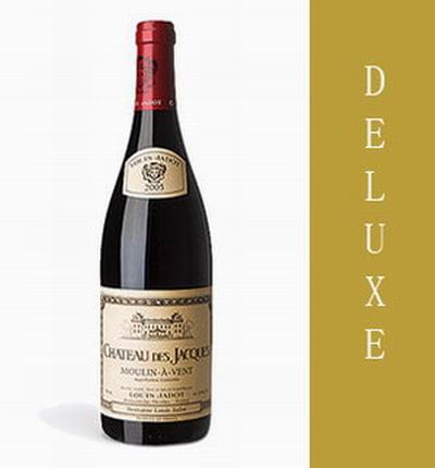 Red Wine Deluxe based on local wine selection. Brands will vary.  (Photo image is only an example)