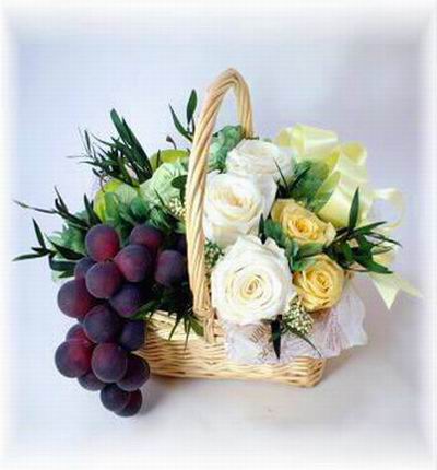 Ukraine fruit baskets